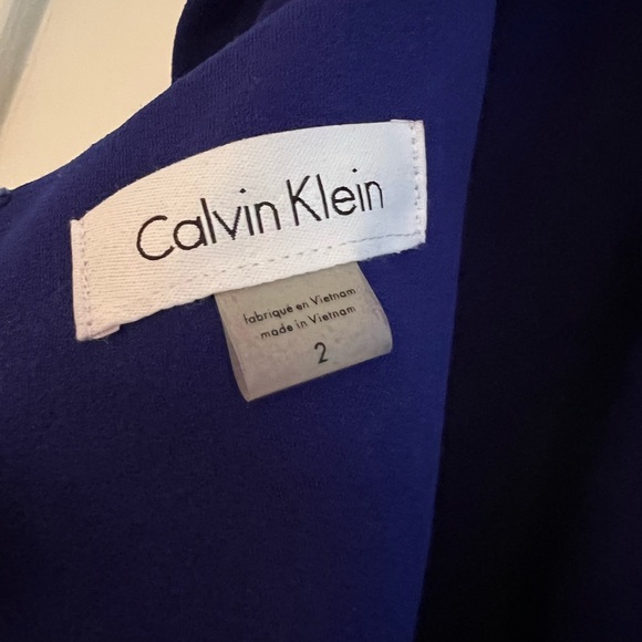 Calvin Klein fitted cocktail dress with cap sleeve - royal blue size 2 - Picture 3 of 6